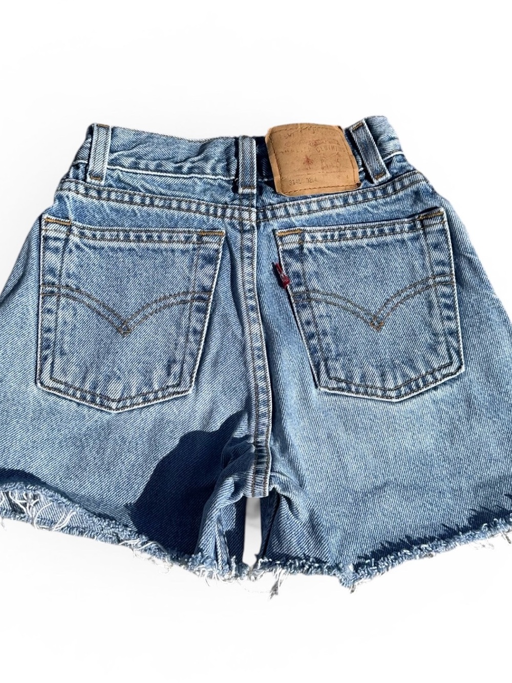 Vintage little girls 1990’s Levi’s cut off shorts size 10 slim